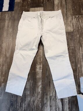 LOFT White Ankle Jeans